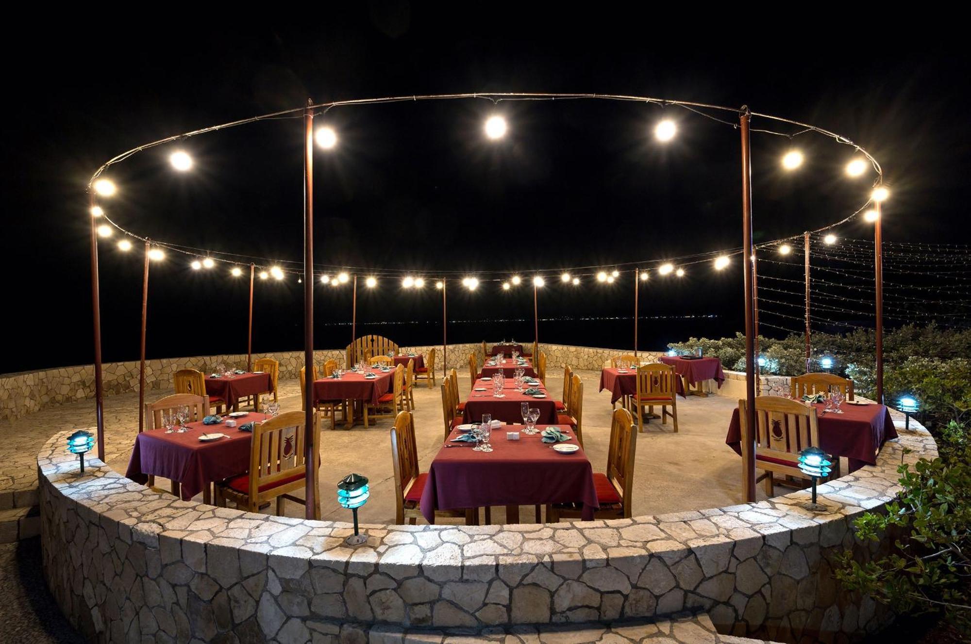 Ocean Cliff Hotel Negril Limited - Adults Only Exterior foto